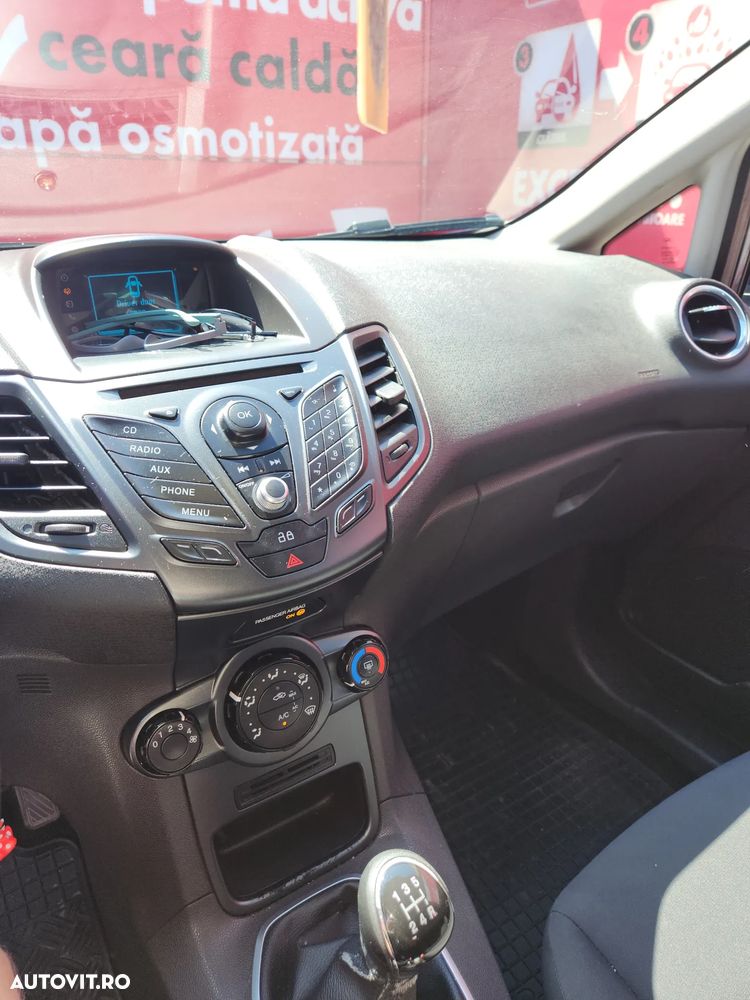Ford Fiesta - 7