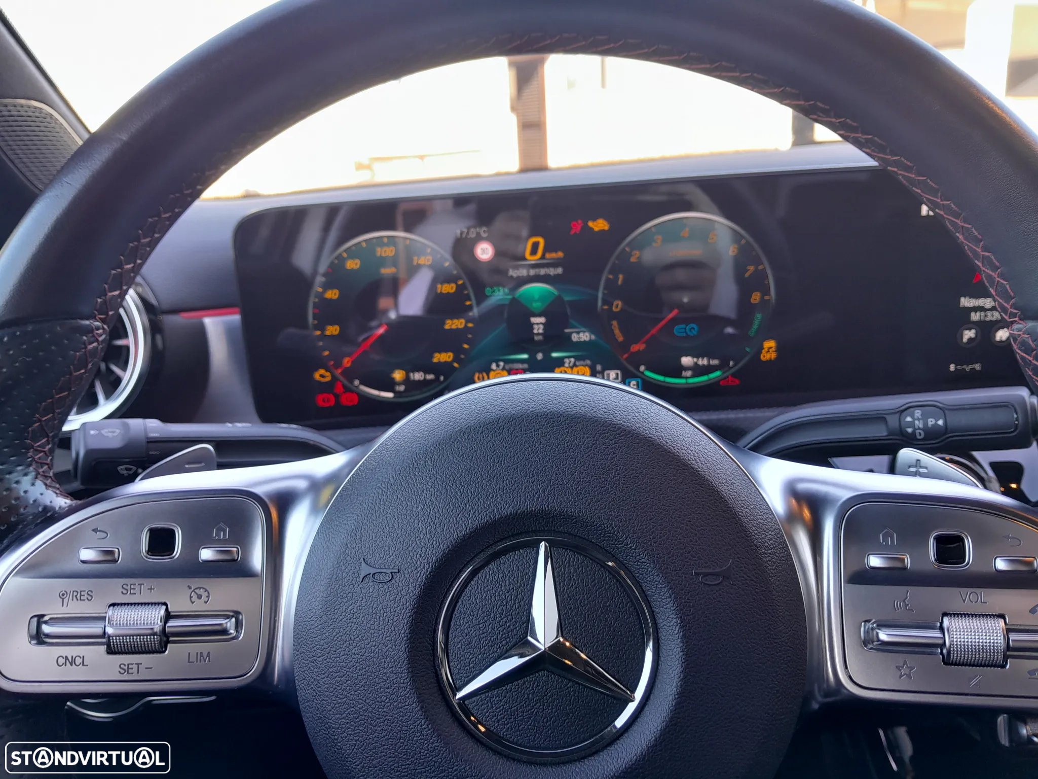 Mercedes-Benz A 250 Limousine e AMG Line - 59