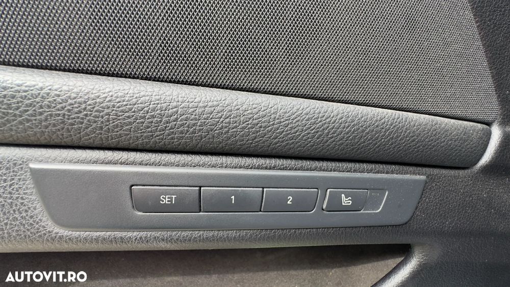 BMW Seria 5 535d xDrive AT - 38