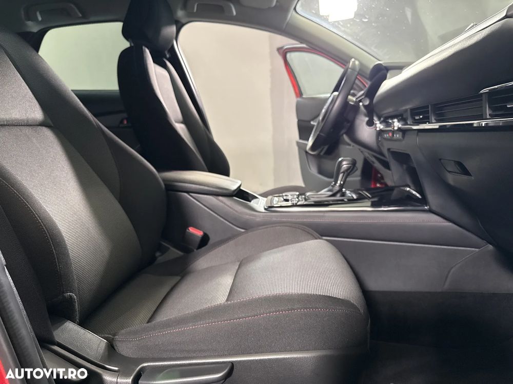 Mazda CX-30 - 12