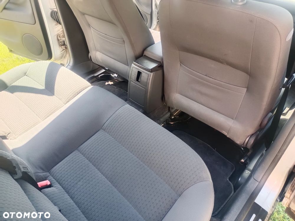 Volkswagen Passat 1.9 TDI - 10