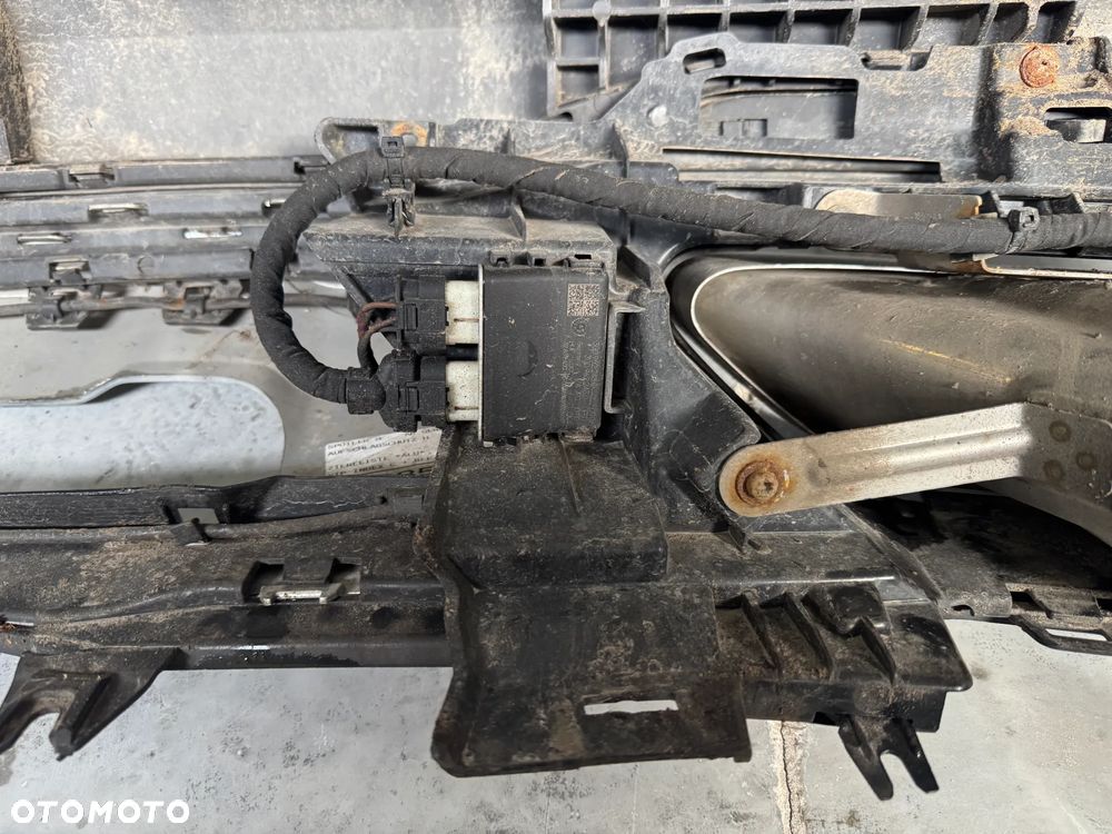 ZDERZAK TYŁ AUDI A4 B9 LIFT ALLROAD LZ7G - 22