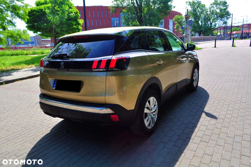 Peugeot 3008 1.6 BlueHDi Allure S&S - 3