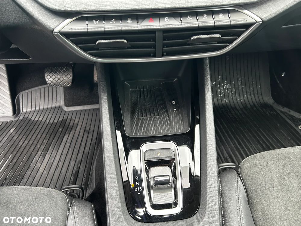 Skoda Octavia 1.5 TSI mHEV Selection DSG - 26