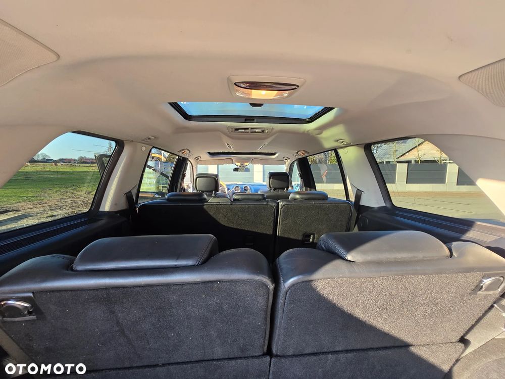 Mercedes-Benz GL 500 4Matic 7G-TRONIC - 30