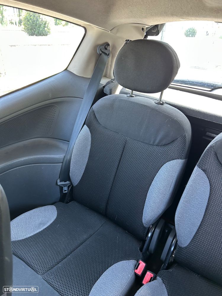 Citroën C2 1.4 HDi VTR - 14