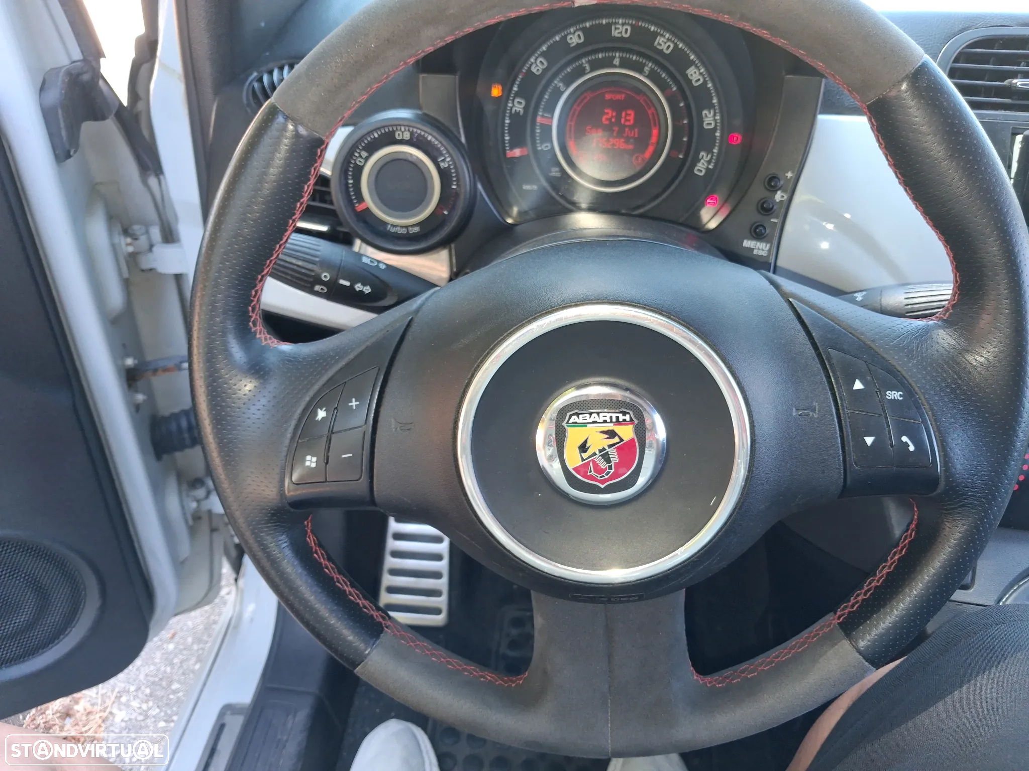 Abarth 500C 1.4 T-Jet - 12