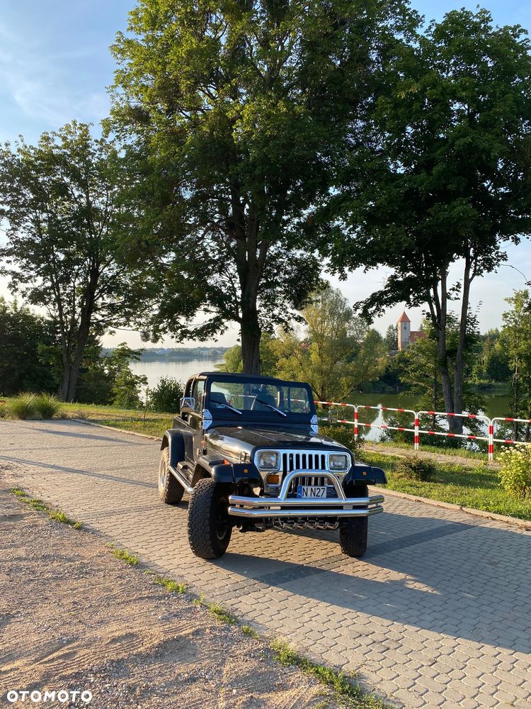 Jeep Wrangler 4.0 - 6