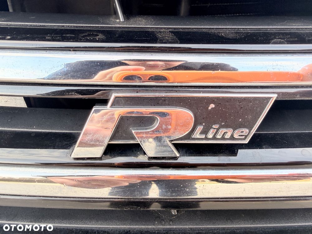 Volkswagen Passat 2.0 TDI BlueMotion Technology R-Line - 12