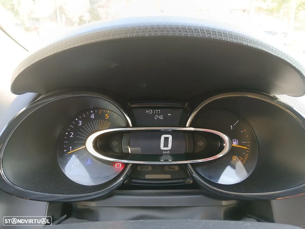 Renault Clio 1.5 dCi Confort - 5
