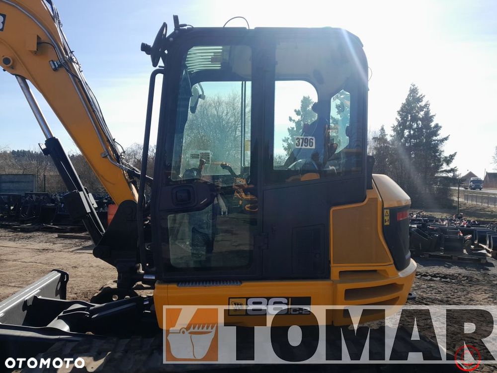 JCB 86C-2 - 14