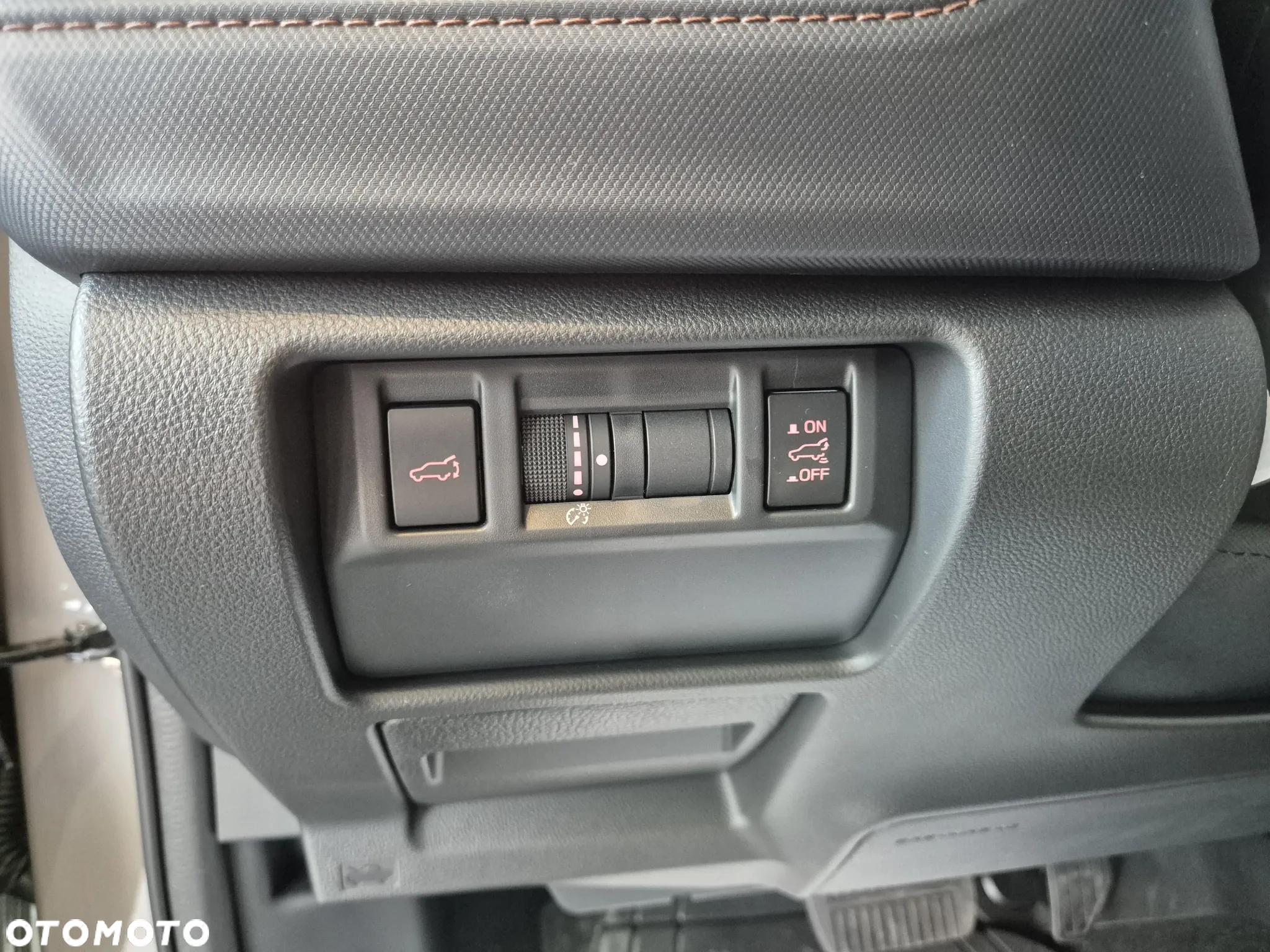 Subaru Forester 2.0i-L Platinum (EyeSight) Lineartronic - 18