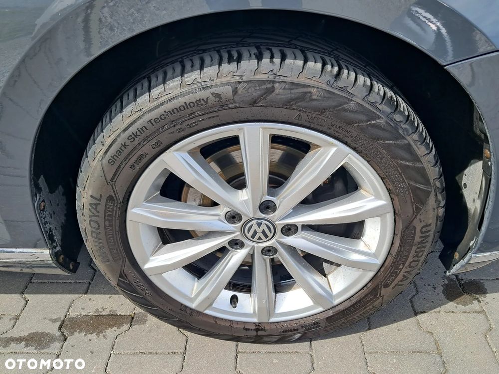 Volkswagen Passat 2.0 TDI BMT Highline DSG - 33
