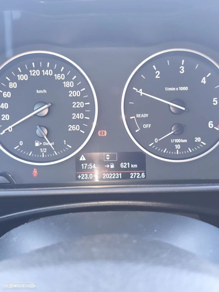 BMW 116 d EfficientDynamics Edition Sport Line - 13