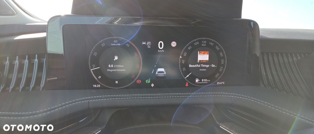 Skoda Superb 2.0 TDI SCR 4x4 L&K DSG - 15
