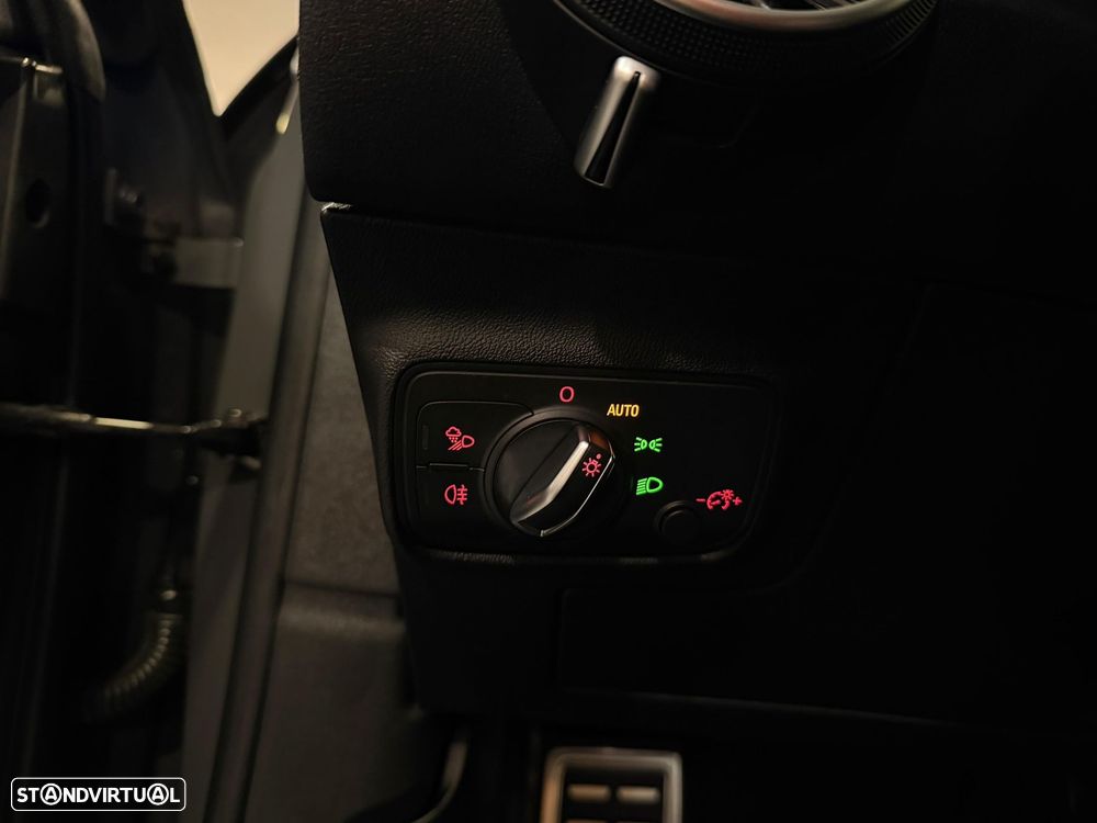 Audi TT Coupé 2.0 TFSI S-line - 22