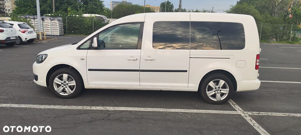 Volkswagen Caddy Highline Mixt - 4