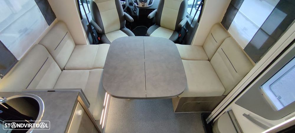 Chausson Titanium 708 (Cama central 7.10mt e sala face a face) - 12