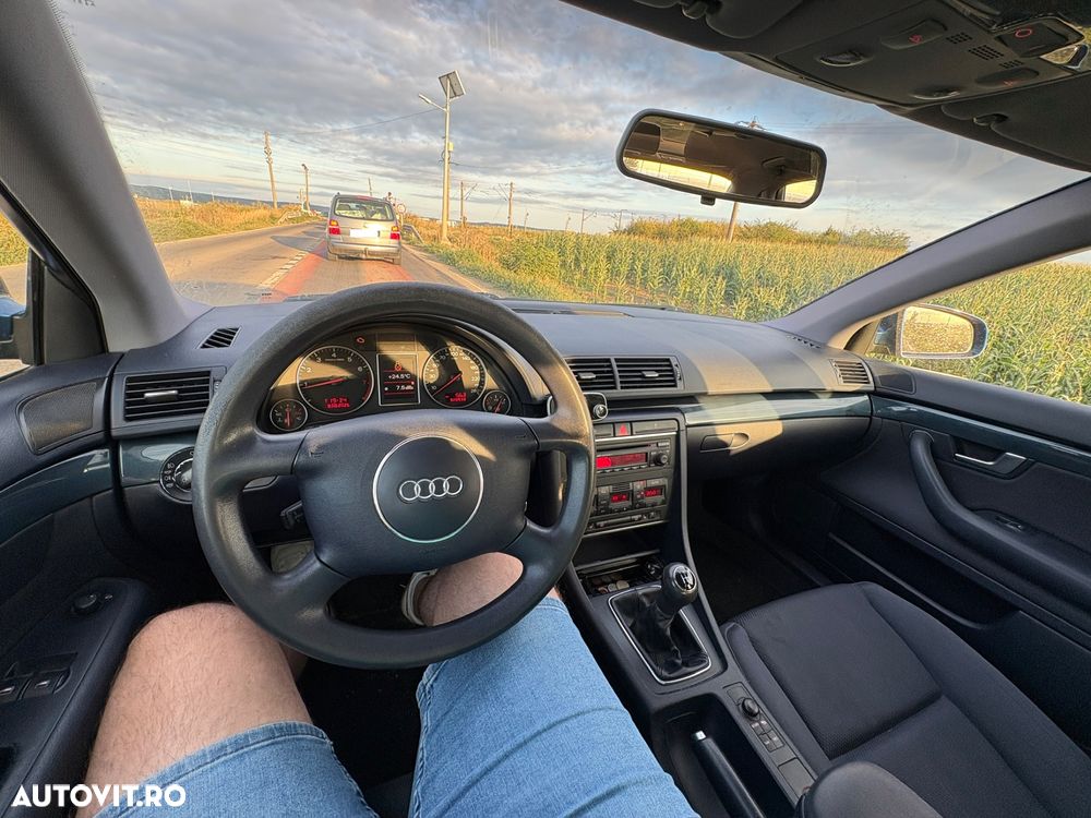 Audi A4 Limuzina - 6