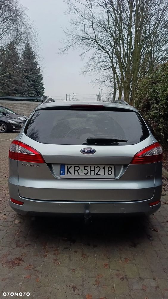 Ford Mondeo 2.0 TDCi Ghia - 5