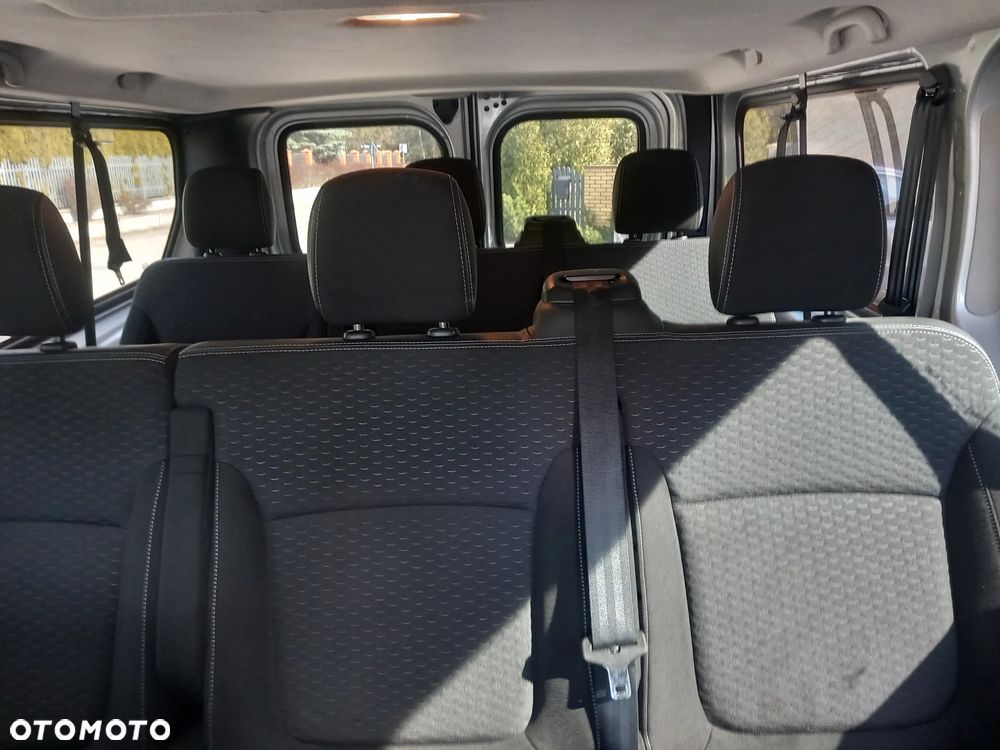 Opel Vivaro L2H1 2,9t Edition - 23
