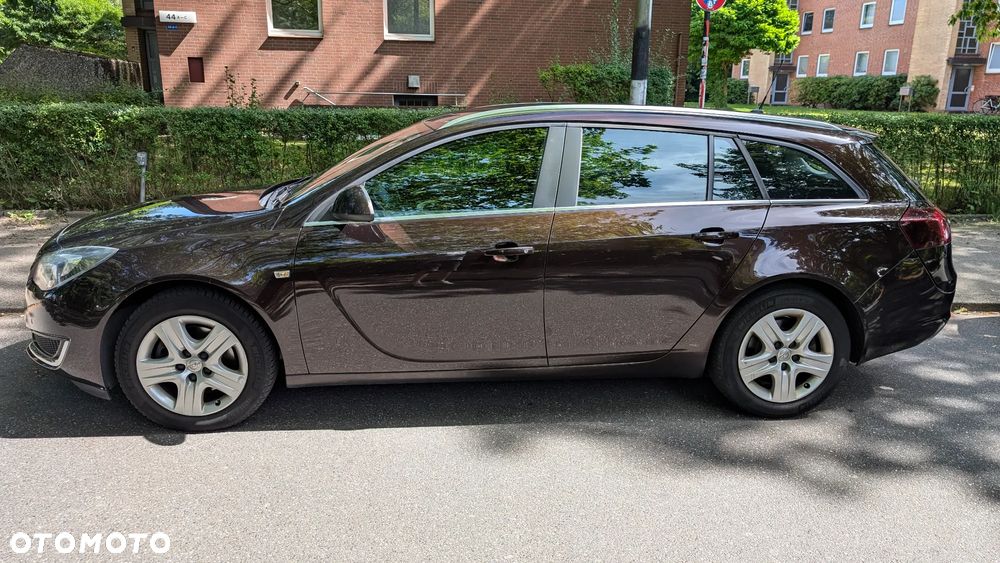 Opel Insignia 2.0 CDTI Sports Tourer Automatik - 1