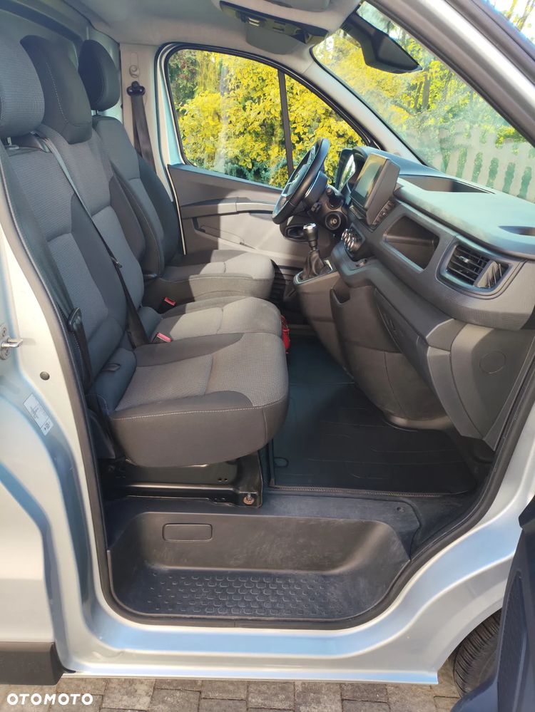 Renault Trafic - 10