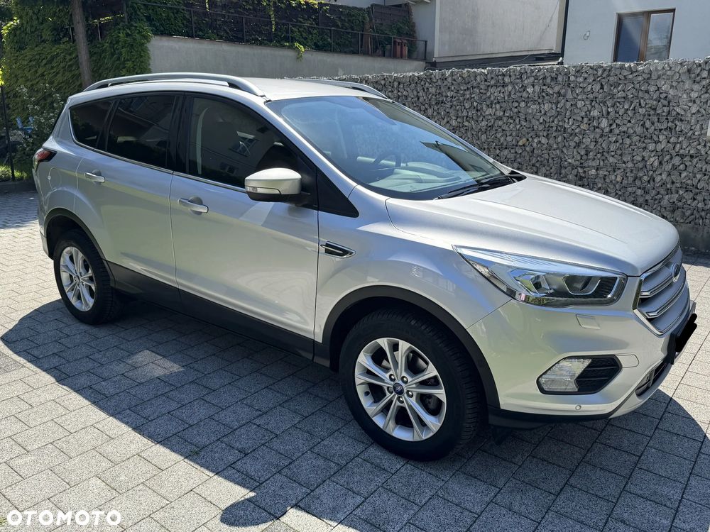 Ford Kuga 1.5 EcoBoost FWD Titanium ASS - 3