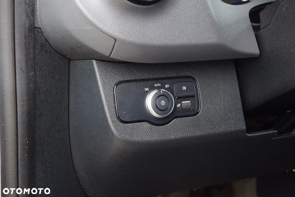 Mercedes-Benz Sprinter 519 CDI  Kontener Na bliźniaku , Automatyczna skrzynia 190 KM, Salon PL   Na gwarancji - 28