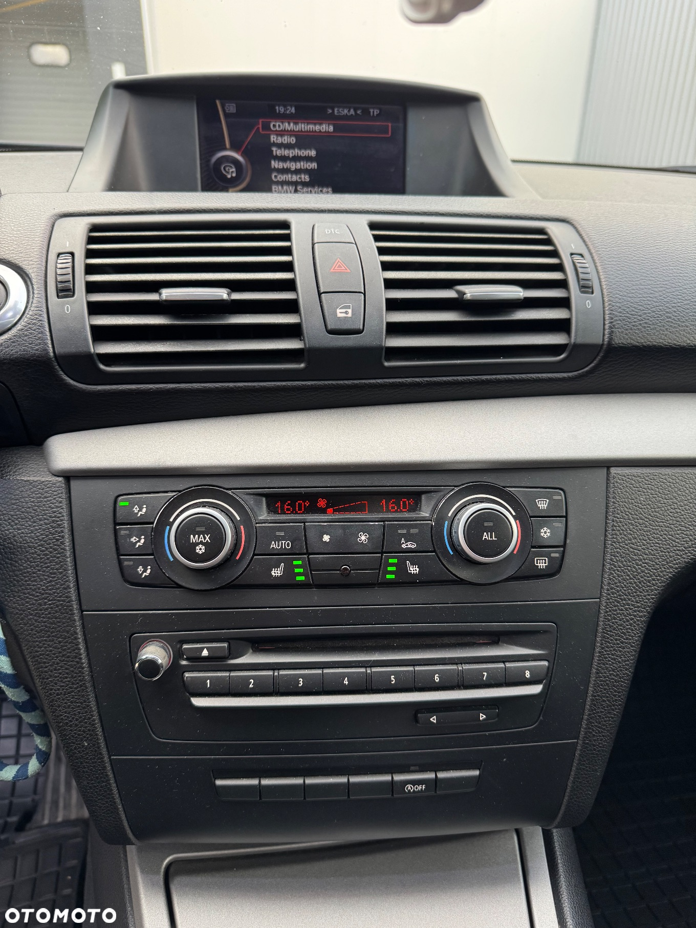 BMW Seria 1 116d - 10
