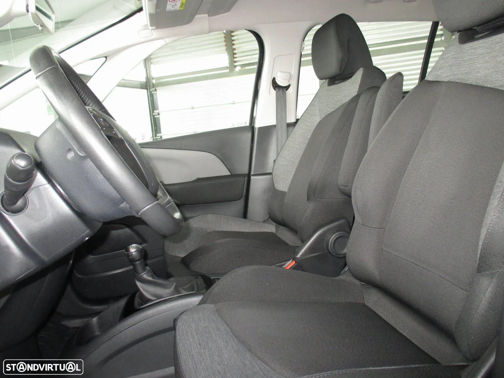 Citroën C4 Picasso 1.6 BlueHDi Attraction - 9