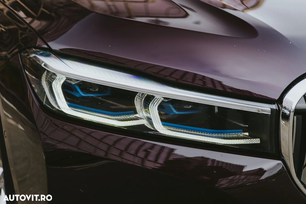 BMW Seria 7 730d xDrive MHEV - 4
