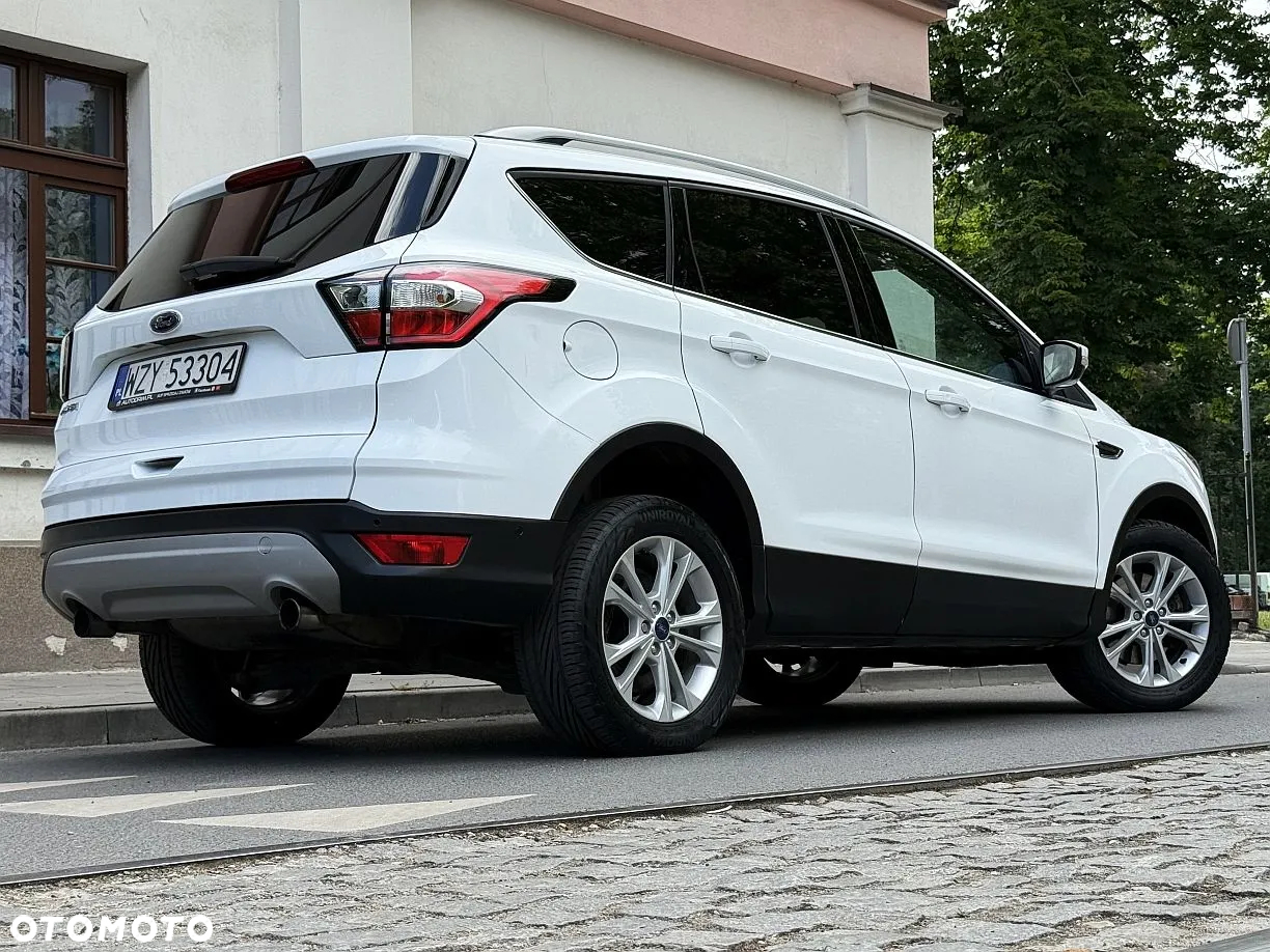 Ford Kuga 1.5 TDCi FWD Titanium - 27