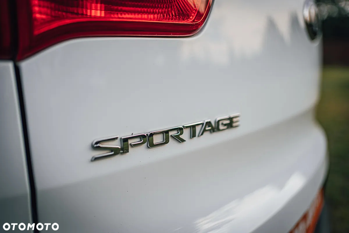 Kia Sportage 2,0 CRDI AWD Vision - 19