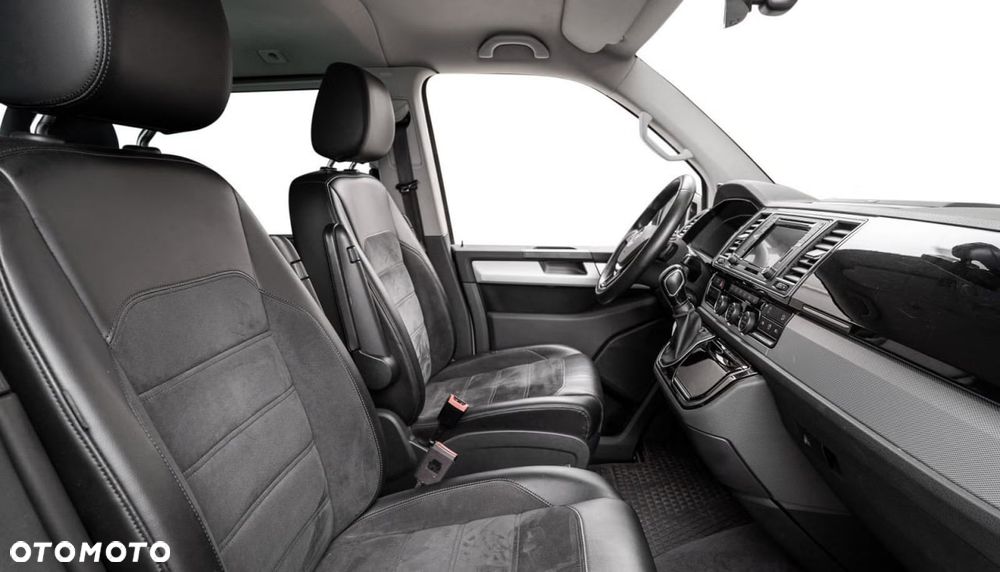 Volkswagen Multivan - 24