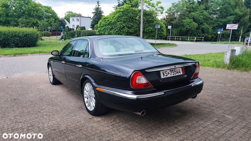 Jaguar XJ XJ6 3.0 Executive - 24