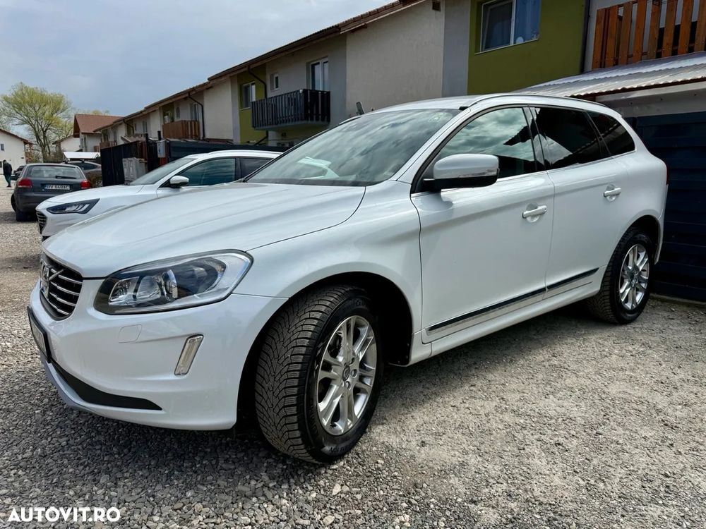 Volvo XC 60 D4 Momentum Pro - 2