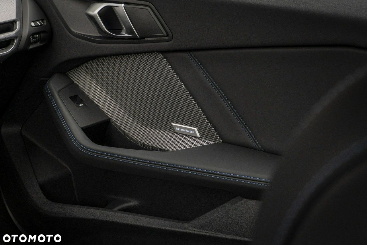 BMW Seria 1 - 17