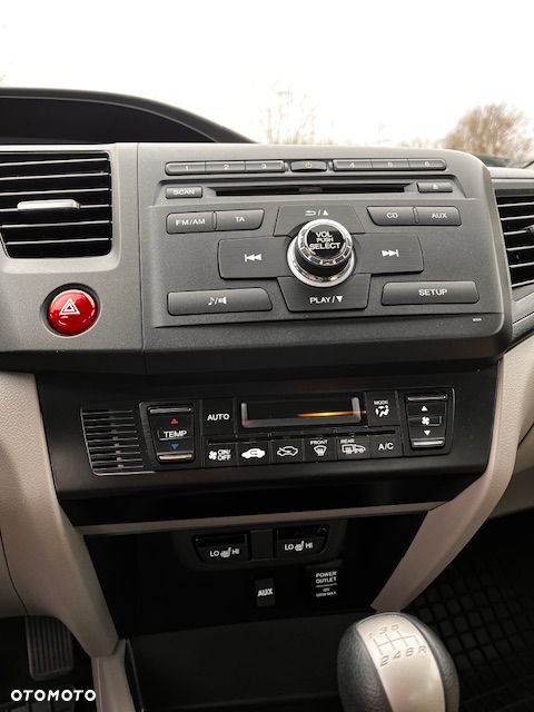 Honda Civic 1.8 i-VTEC Elegance - 35