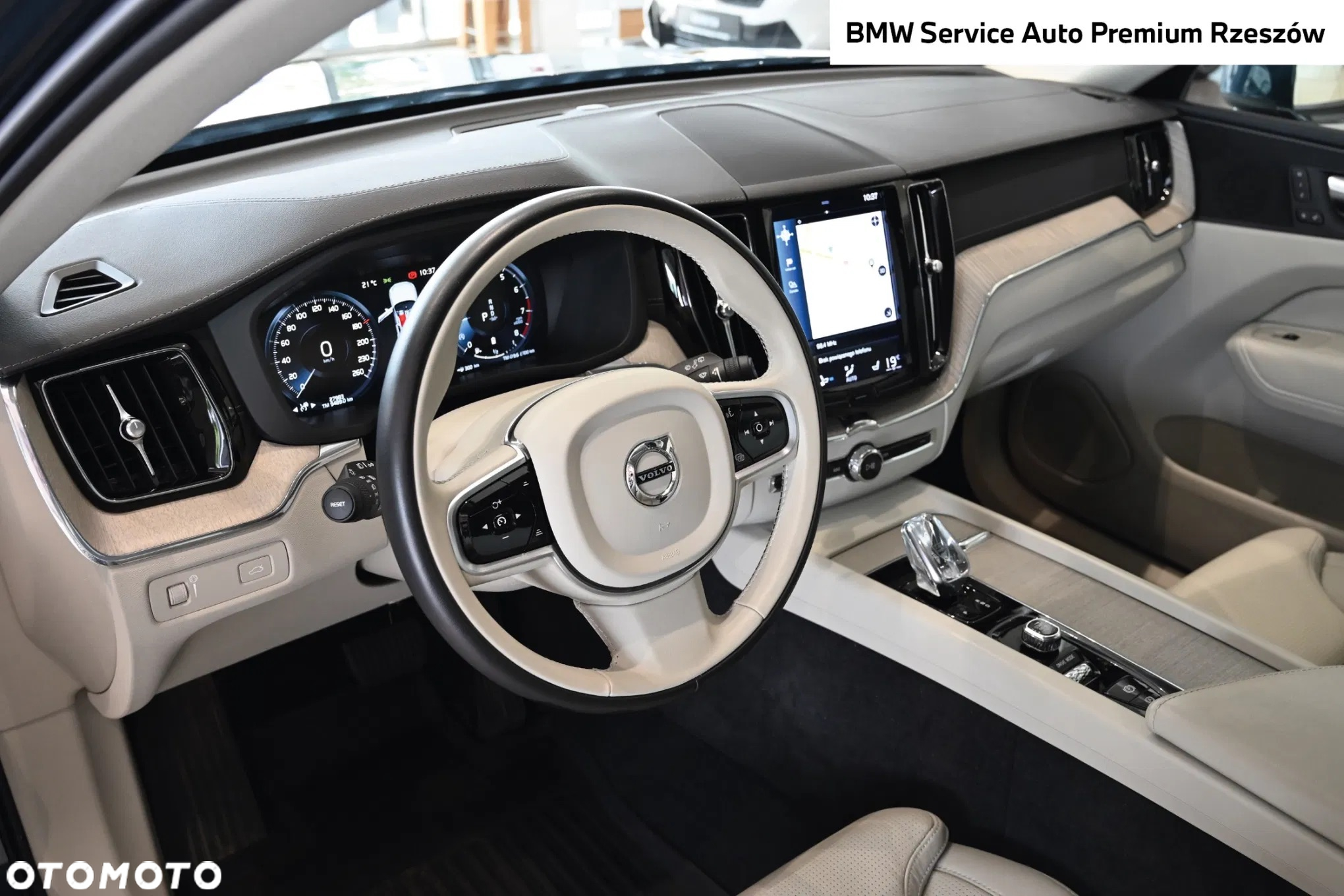 Volvo XC 60 B5 B AWD Geartronic Inscription - 4