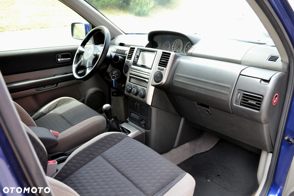 Nissan X-Trail 2.0 Comfort - 10