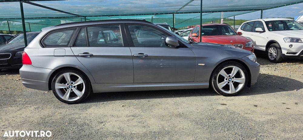 BMW Seria 3 320d DPF Touring Blue Performance - 16