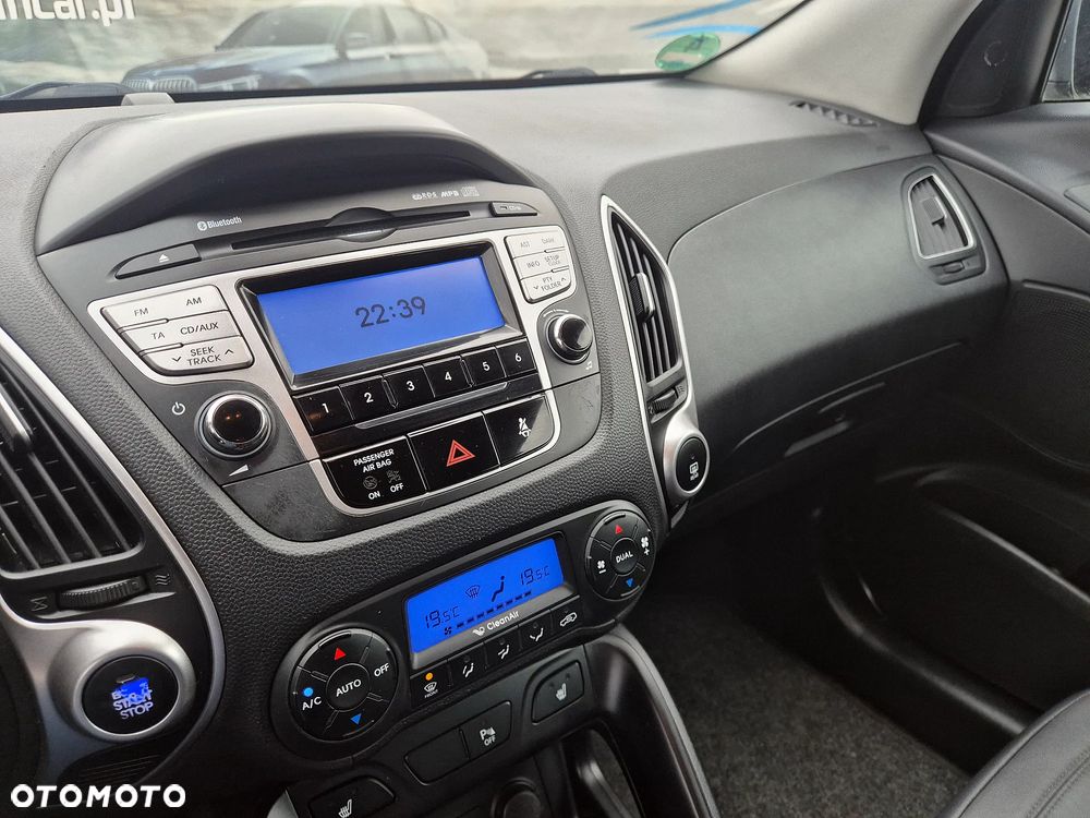 Hyundai ix35 2.0 CRDi 4WD Automatik Premium - 19