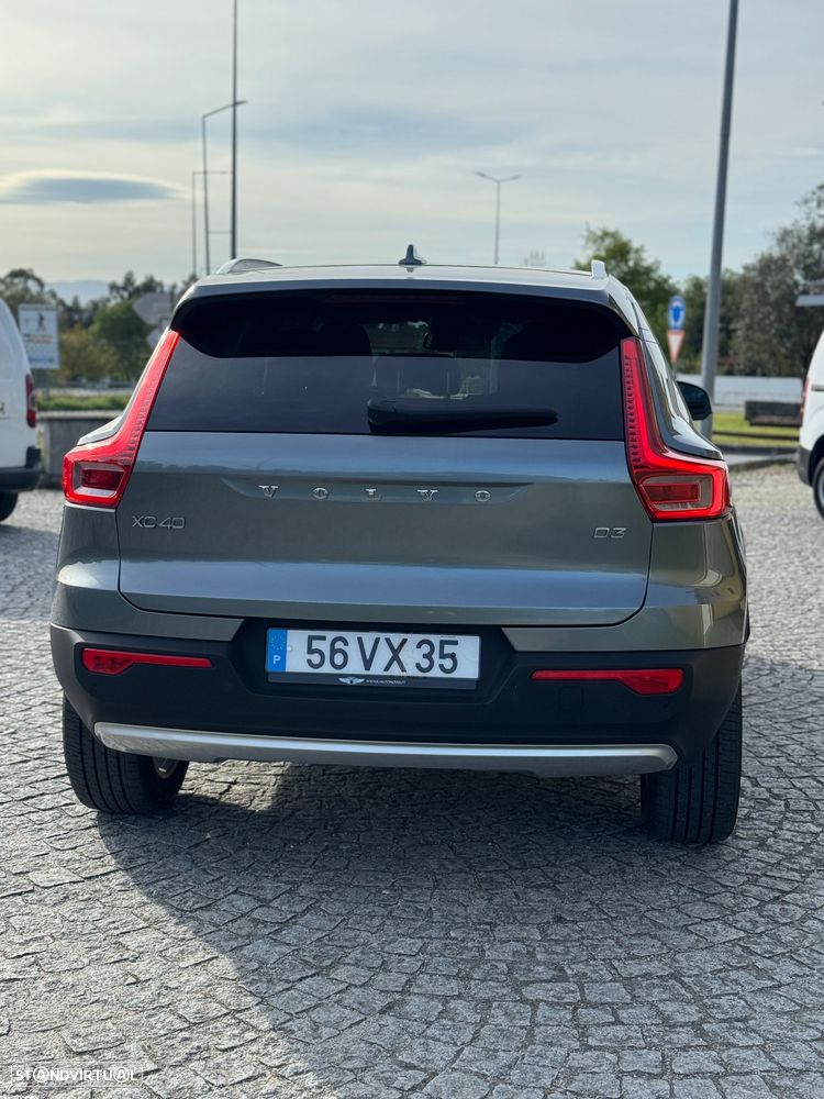Volvo XC 40 2.0 D3 Momentum Plus - 5