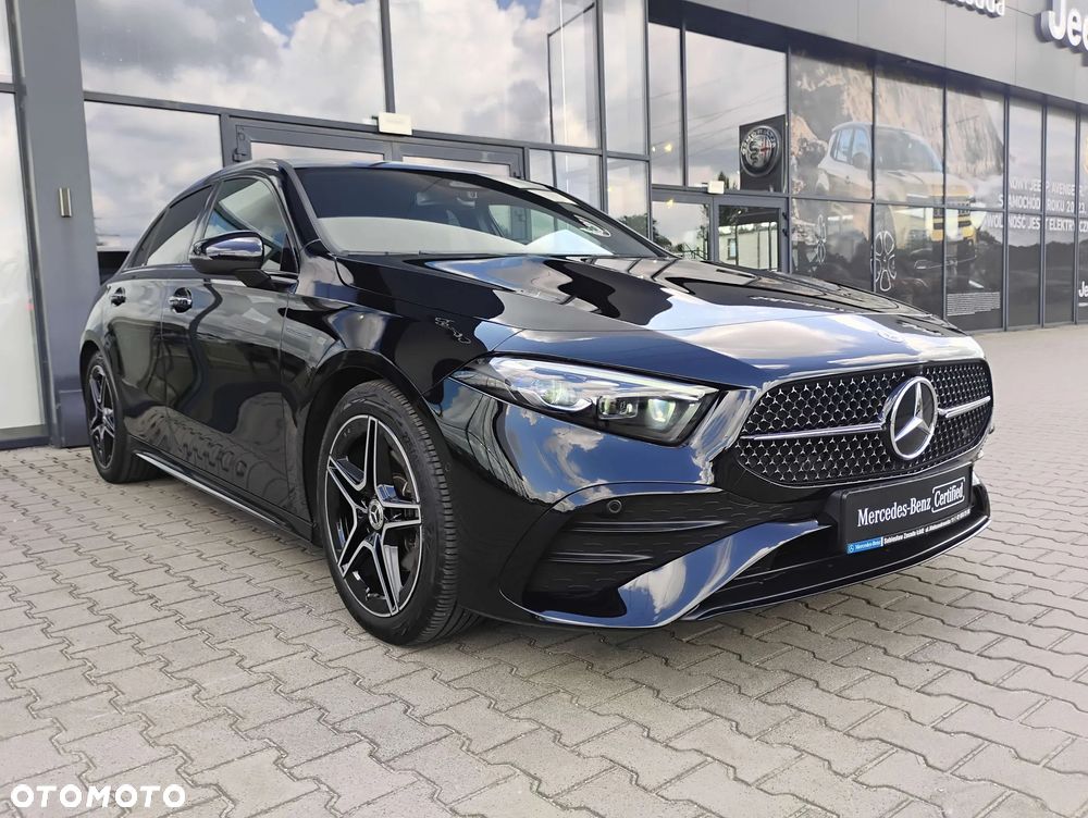 Mercedes-Benz Klasa A 200 AMG Line 7G-DCT - 3
