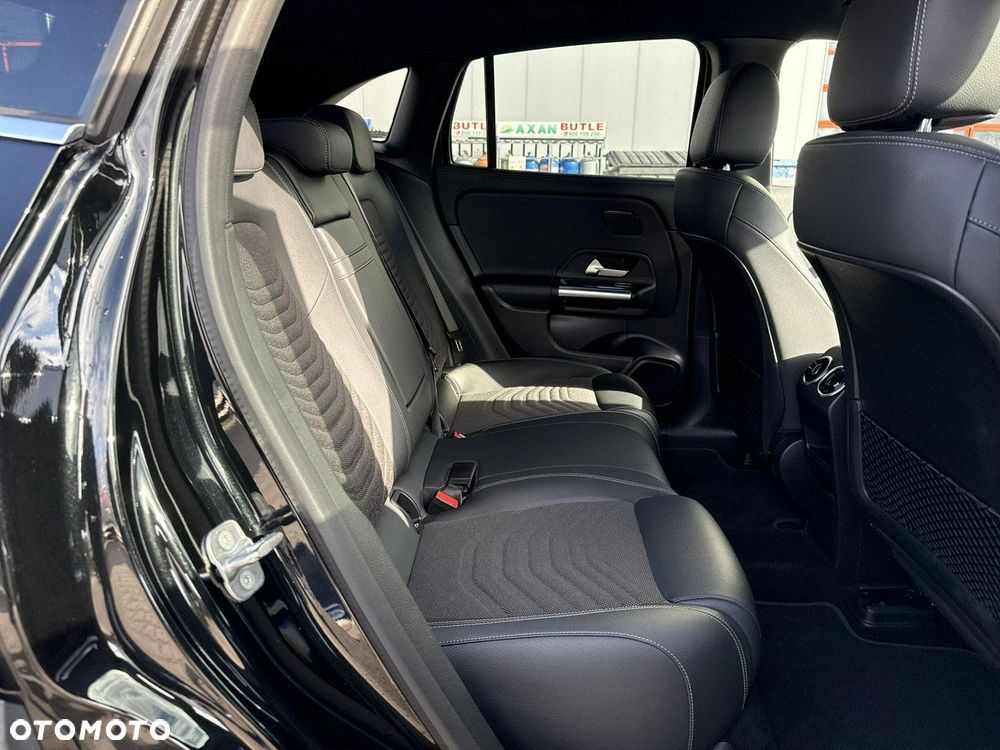 Mercedes-Benz EQA - 19