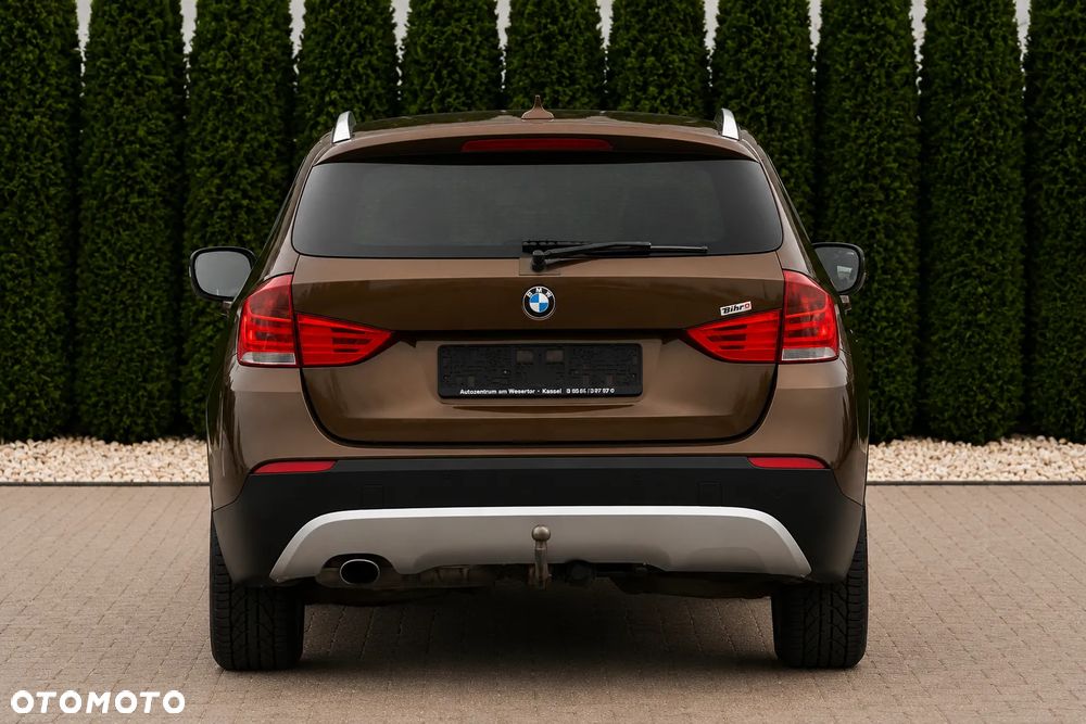 BMW X1 sDrive18i xLine - 12