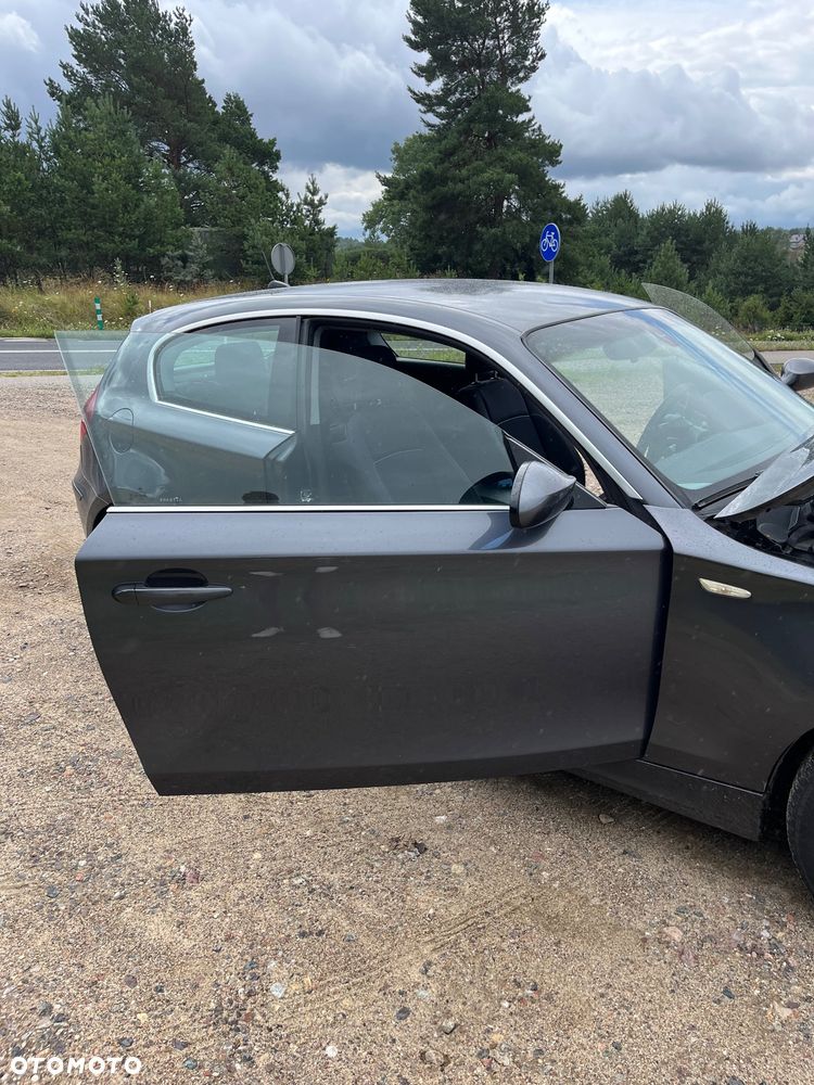 BMW Seria 1 118d - 18
