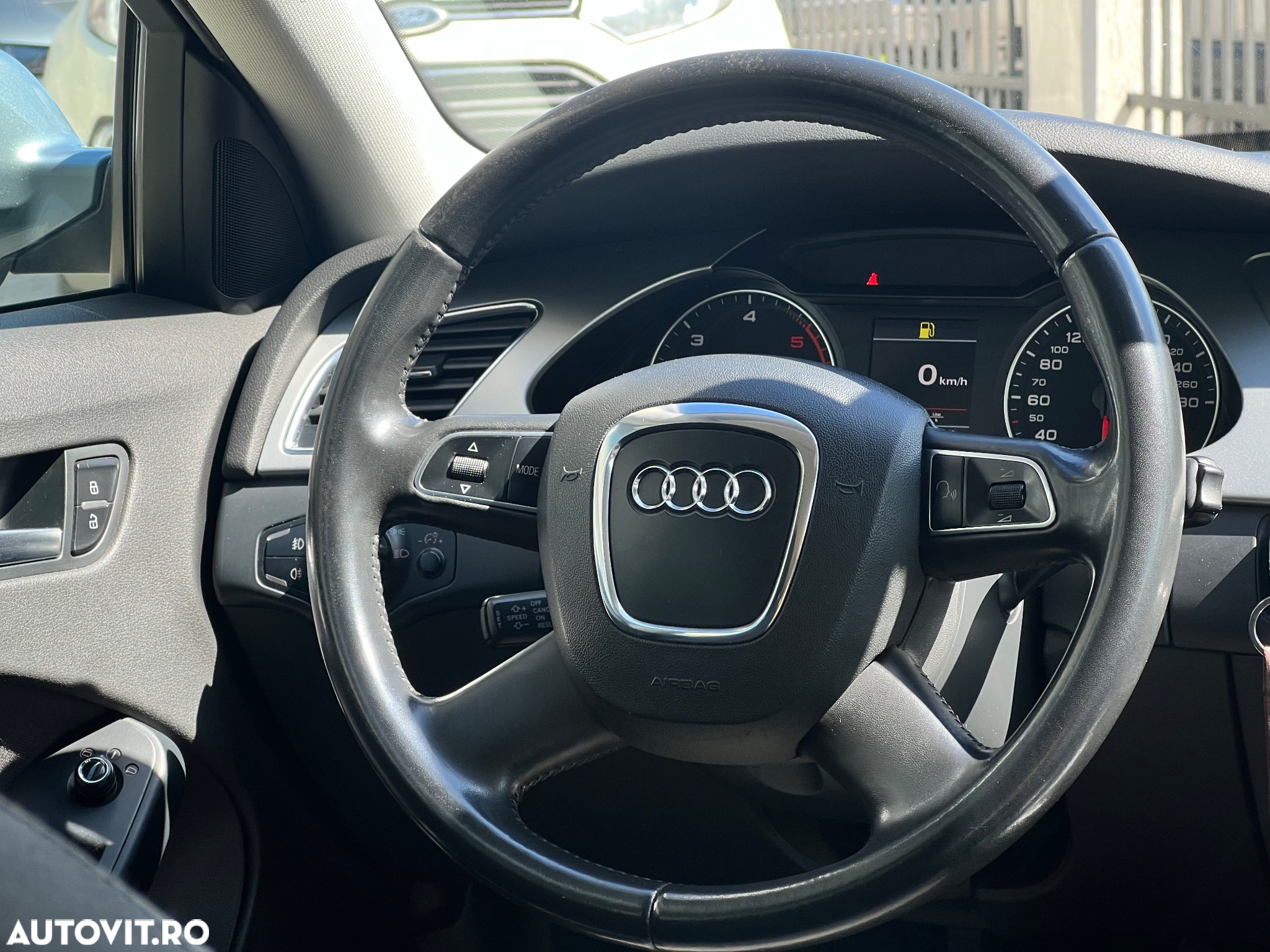 Audi A4 Avant 2.0 TDIe - 10