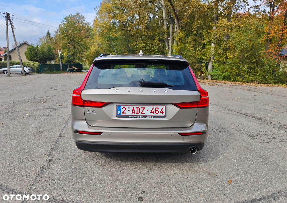Volvo V60 D3 Geartronic Momentum - 6